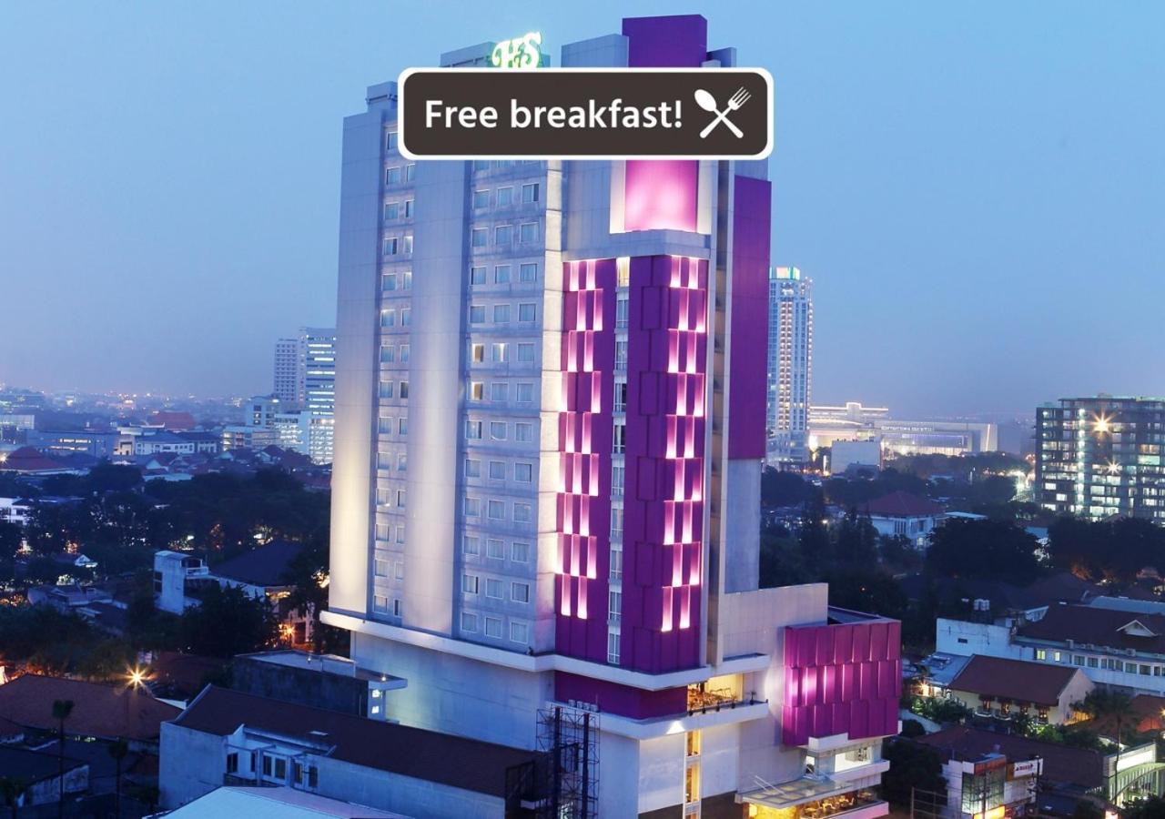 Hotel Santika Premiere Gubeng Сурабая Екстериор снимка
